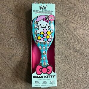 NWT Hello Kitty Wet Brush Limited Edition